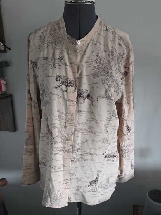 Banana Republic Tops - Banana Republic Beige Safari-Print Button-Up Jacket